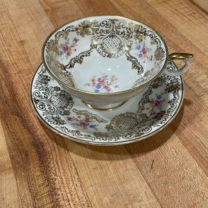 Vintage Porcelain Bavaria Elfenbein Porzellan Teacup & Saucer